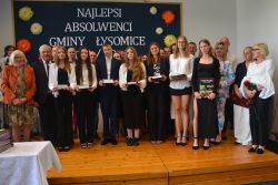 Najlepsi Absolwenci Roku Szkolnego 2024/2025