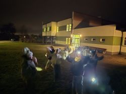 Projekt „Bullerbyn w Łysomicach” i klasowa nocowanka w szkole