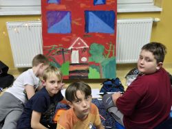 Projekt „Bullerbyn w Łysomicach” i klasowa nocowanka w szkole