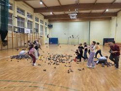 Projekt „Bullerbyn w Łysomicach” i klasowa nocowanka w szkole