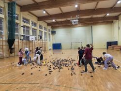 Projekt „Bullerbyn w Łysomicach” i klasowa nocowanka w szkole