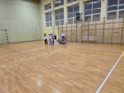 Projekt „Bullerbyn w Łysomicach” i klasowa nocowanka w szkole