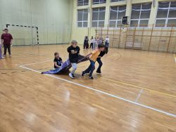 Projekt „Bullerbyn w Łysomicach” i klasowa nocowanka w szkole