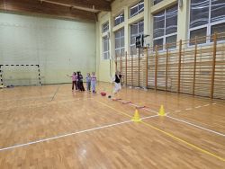 Projekt „Bullerbyn w Łysomicach” i klasowa nocowanka w szkole