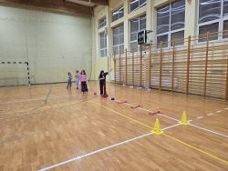 Projekt „Bullerbyn w Łysomicach” i klasowa nocowanka w szkole