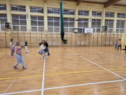 Projekt „Bullerbyn w Łysomicach” i klasowa nocowanka w szkole