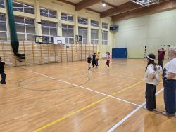 Projekt „Bullerbyn w Łysomicach” i klasowa nocowanka w szkole