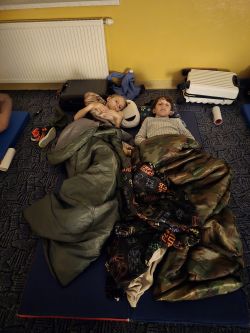 Projekt „Bullerbyn w Łysomicach” i klasowa nocowanka w szkole