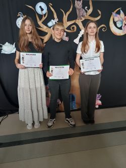 Recytatorski hat-trick