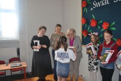 „Świat słowem malowany”