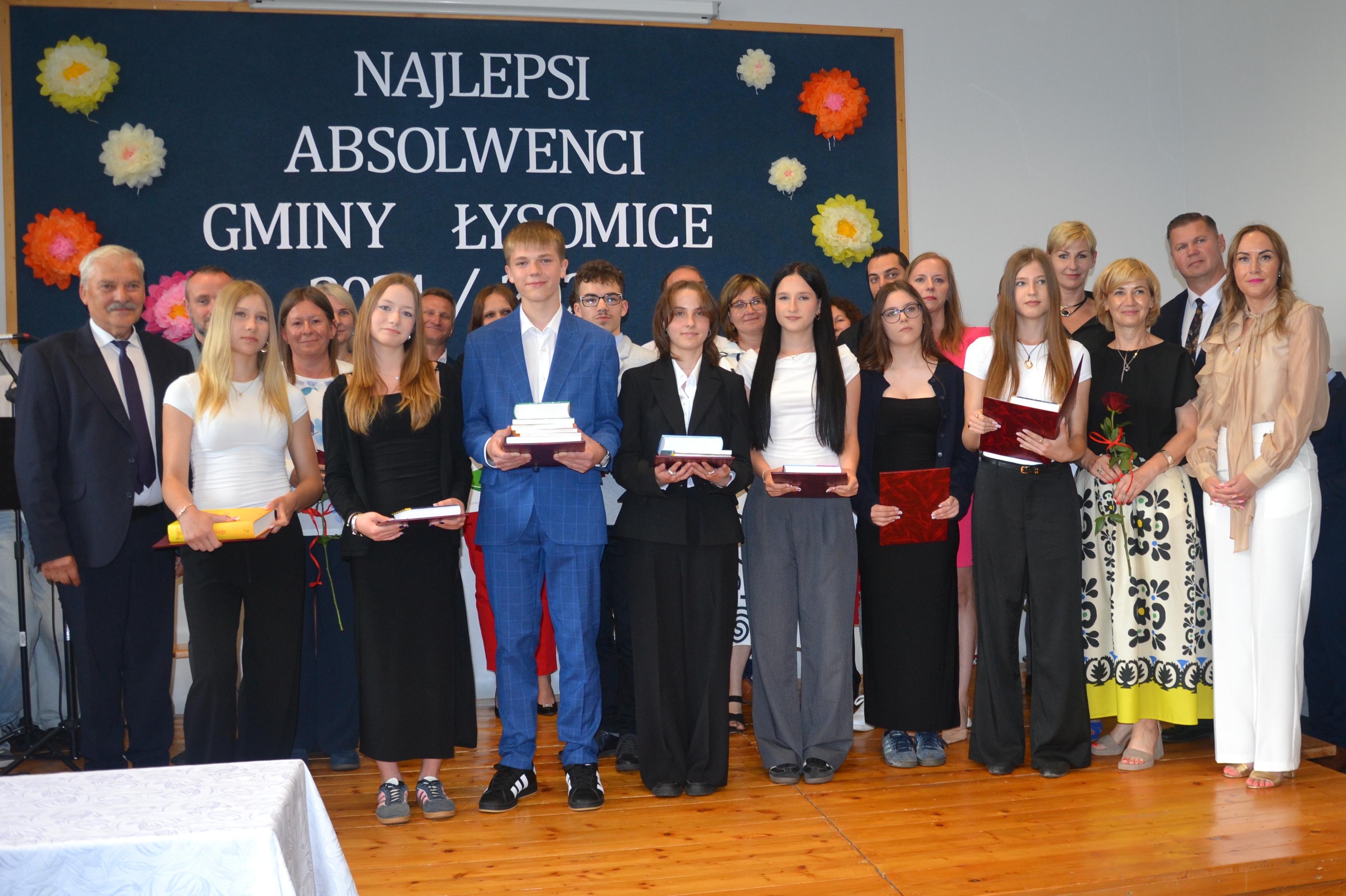 Najlepsi Absolwenci Roku Szkolnego 2024/2025